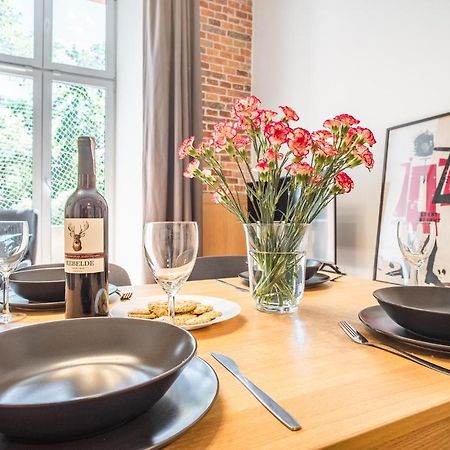 Tower Street Apartments Краків Екстер'єр фото
