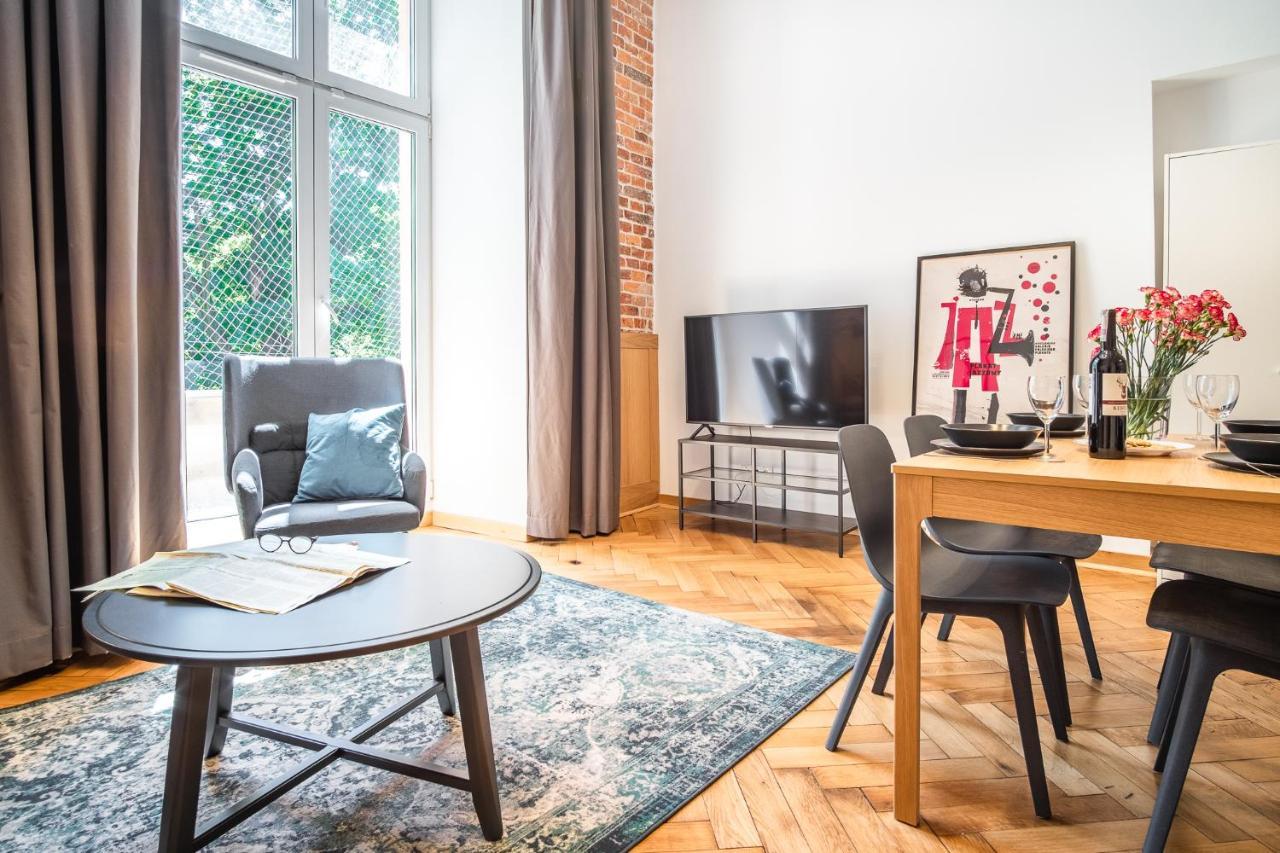 Tower Street Apartments Краків Екстер'єр фото