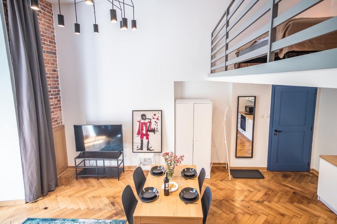 Tower Street Apartments Краків Екстер'єр фото