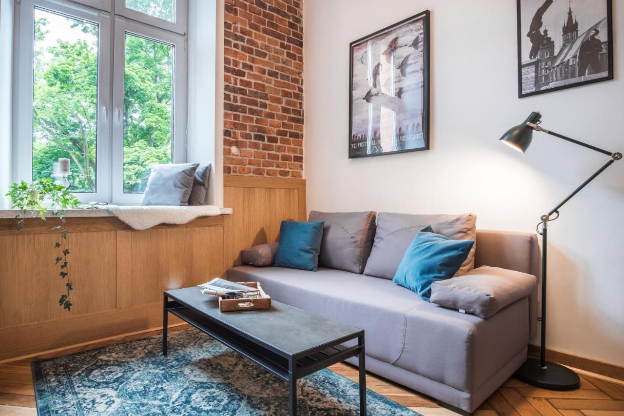 Tower Street Apartments Краків Екстер'єр фото